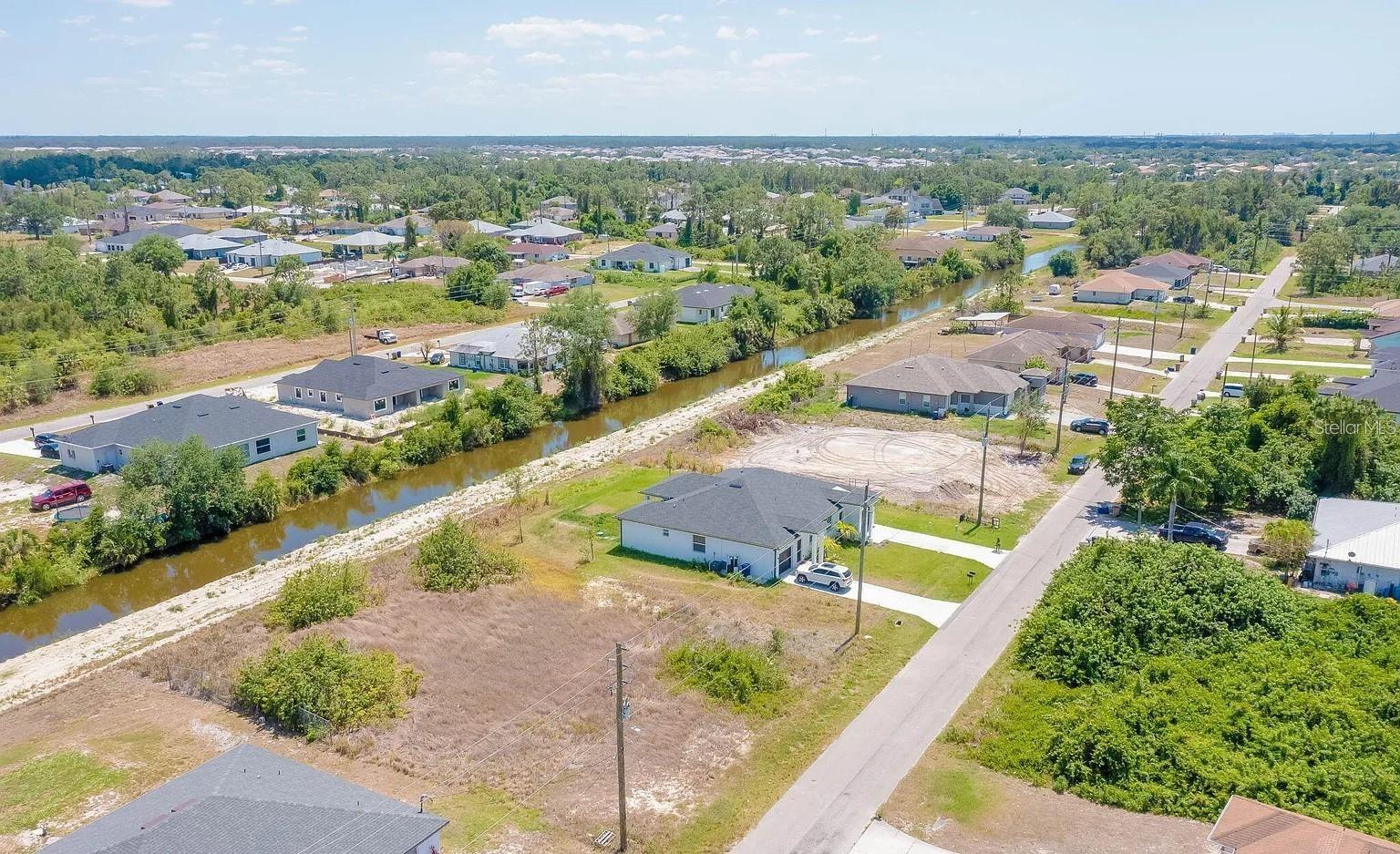 2405/2407 ANSEL AVENUE S