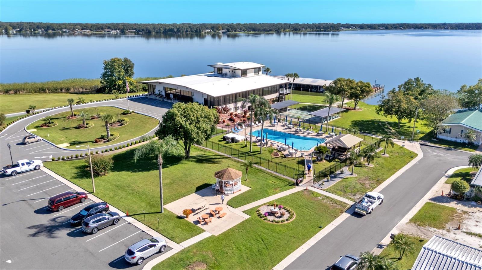 LAKESIDE HILLS ESTATES - Residential