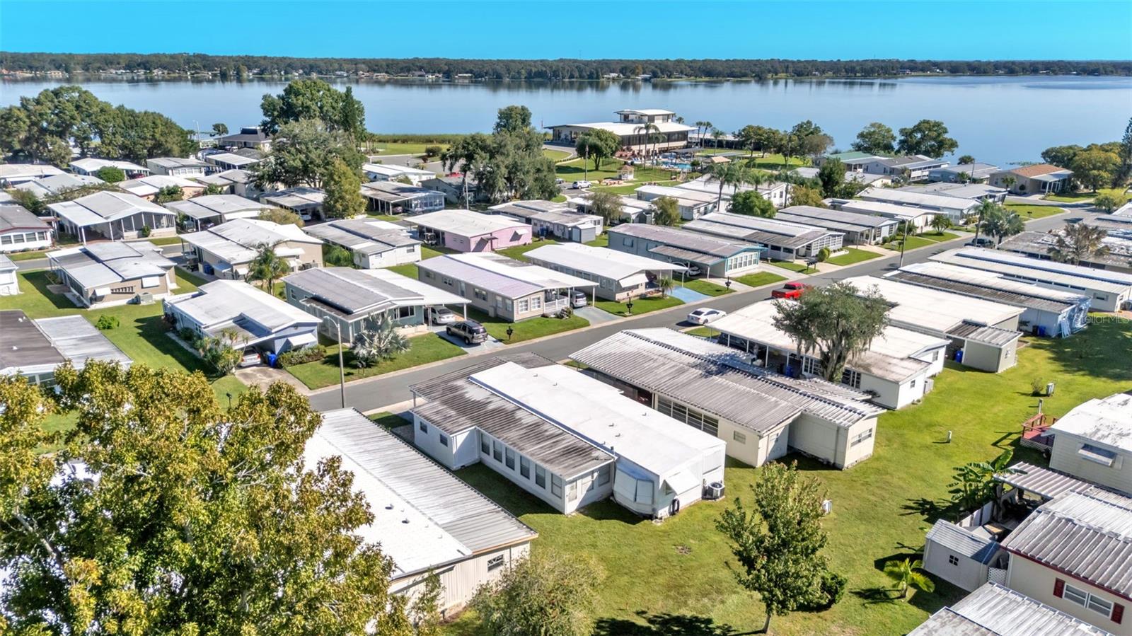 LAKESIDE HILLS ESTATES - Residential