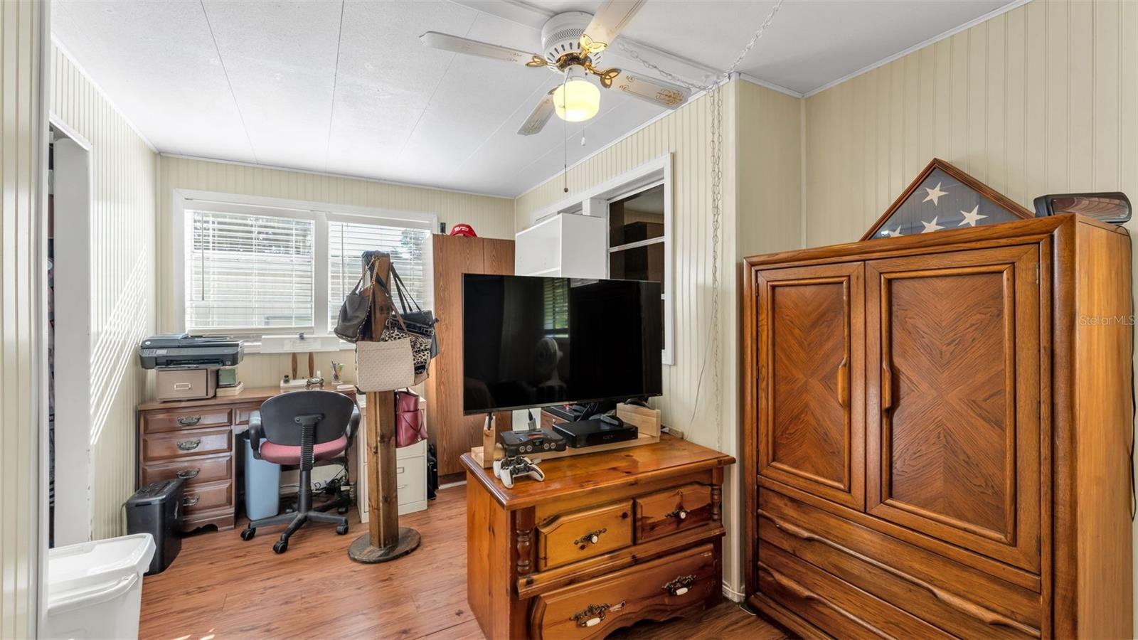 LAKESIDE HILLS ESTATES - Residential