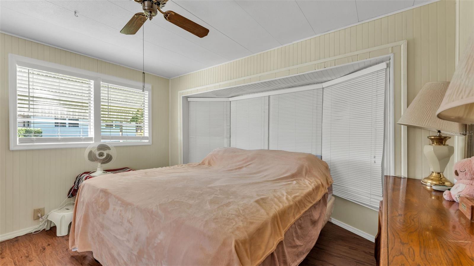 LAKESIDE HILLS ESTATES - Residential