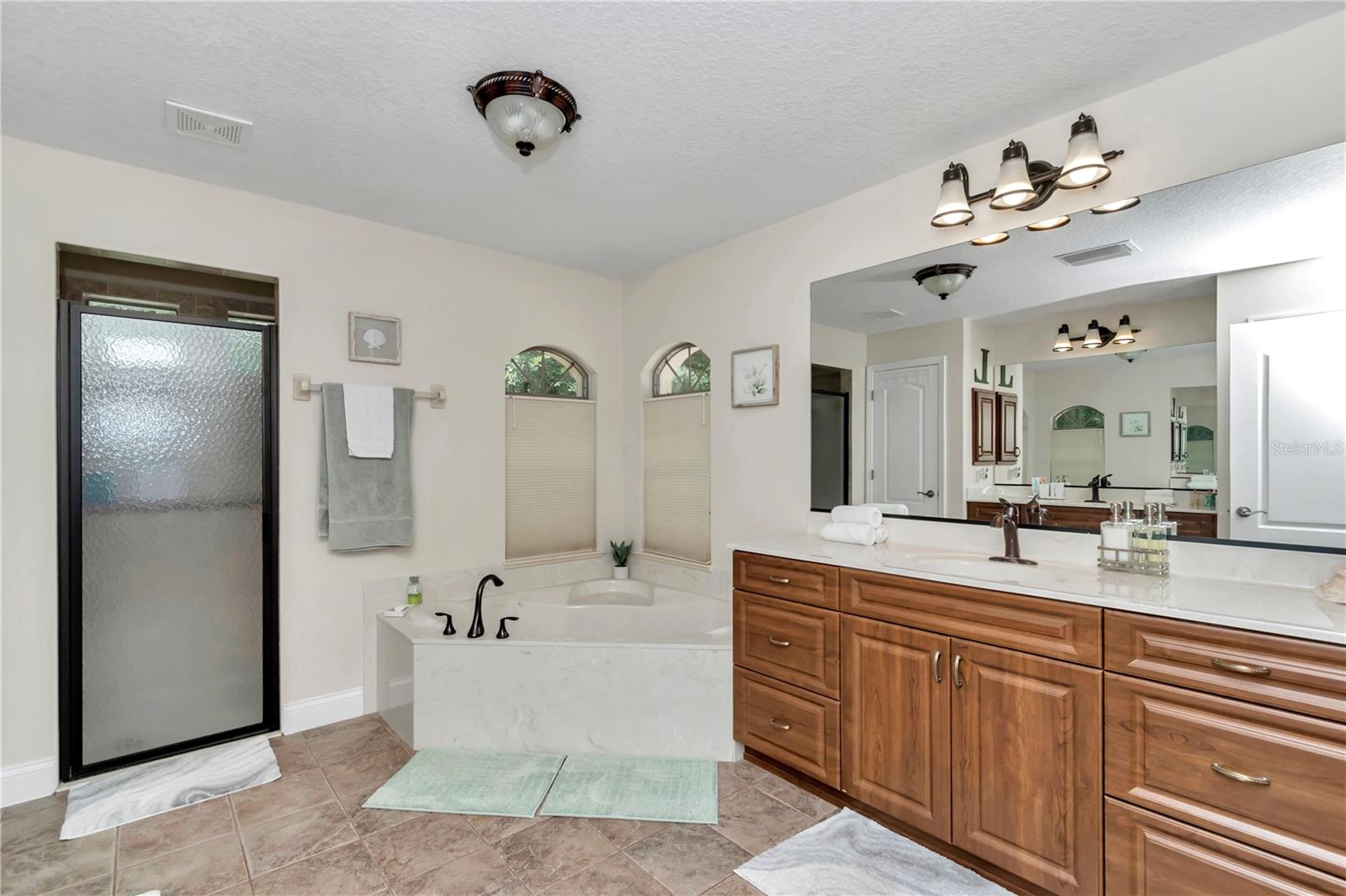 RAINBOW SPGS - Residential