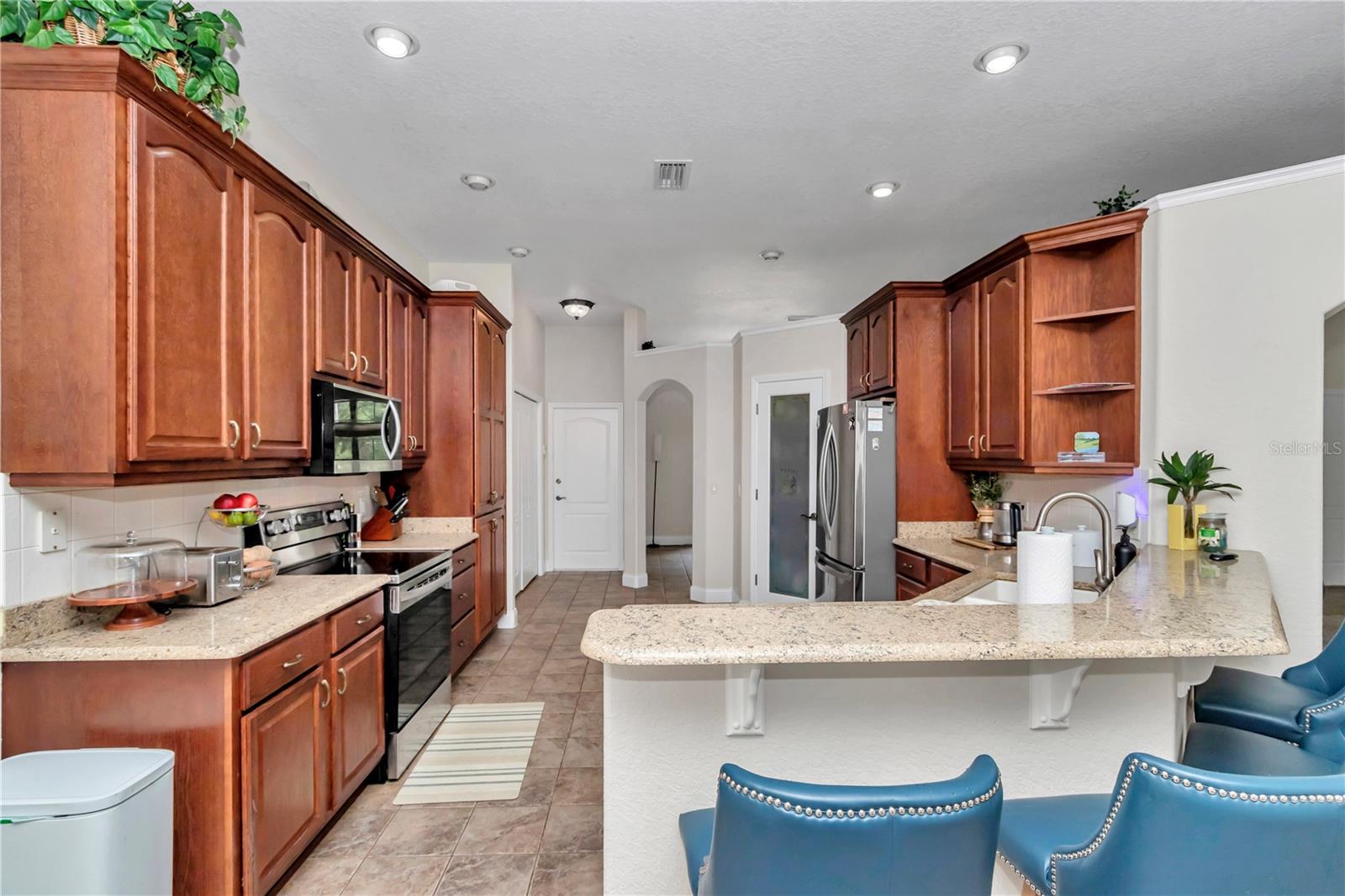 RAINBOW SPGS - Residential