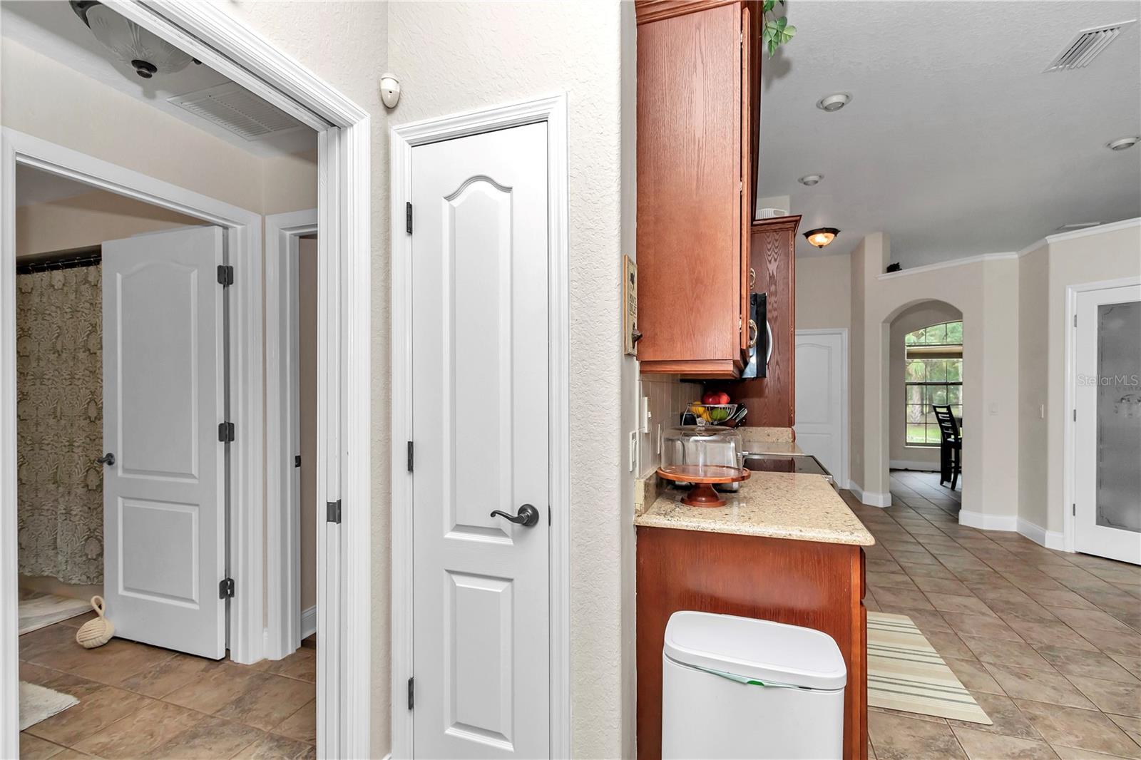 RAINBOW SPGS - Residential