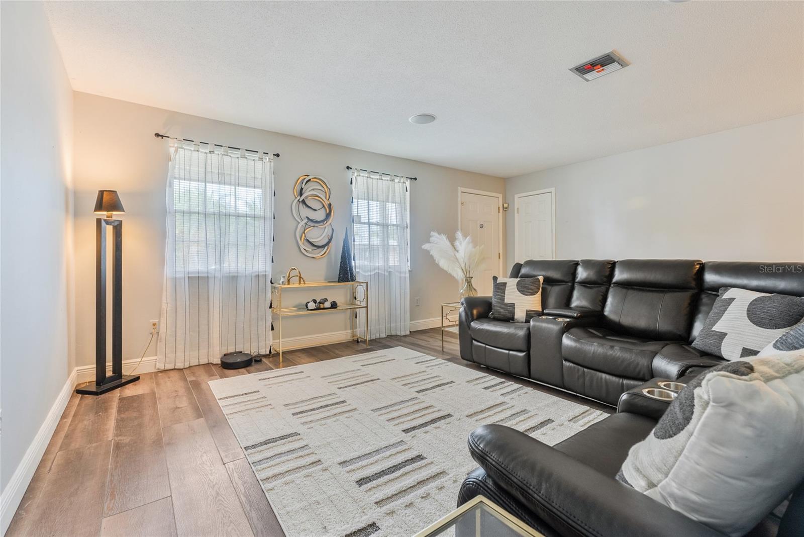 1713 N EDEN CIRCLE