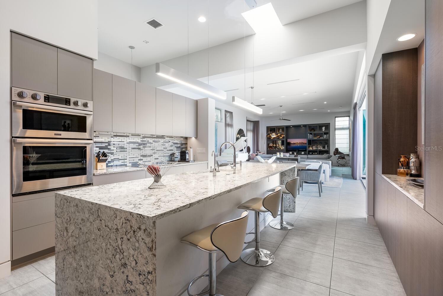 MCCLELLAN PARK - Residential