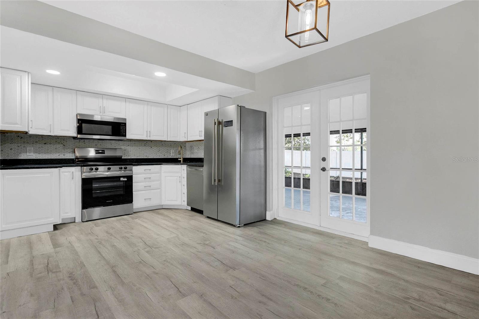 CITRUS COVE - Residential