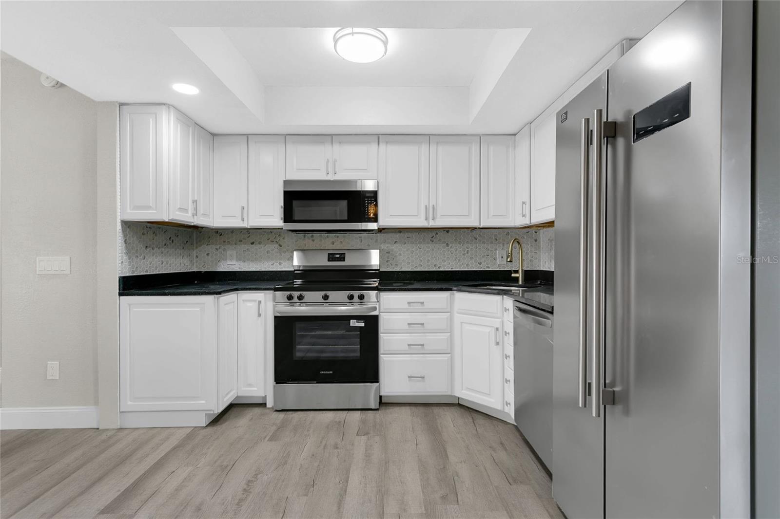 CITRUS COVE - Residential