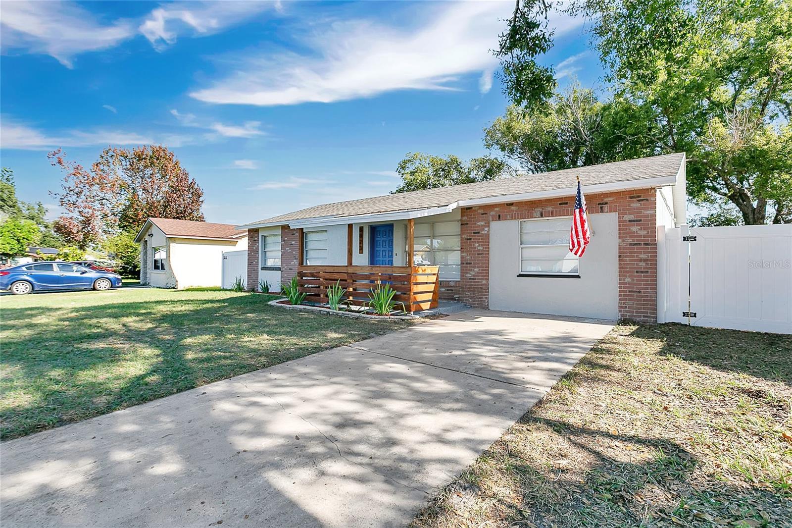 CITRUS COVE - Residential