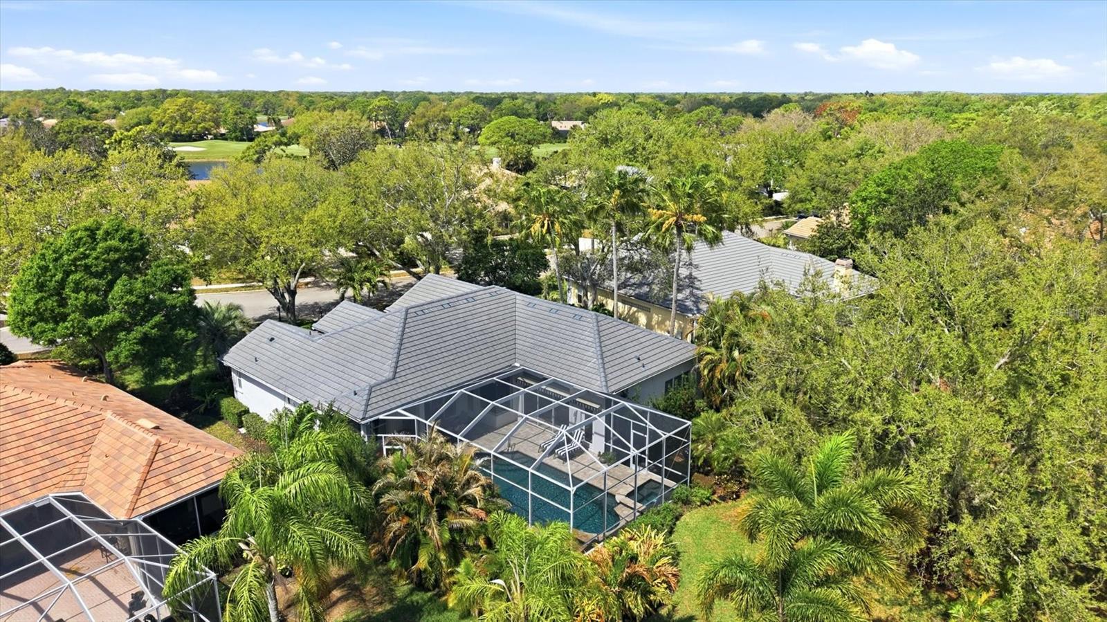 UNIVERSITY PARK COUNTRY CLUB - Residential