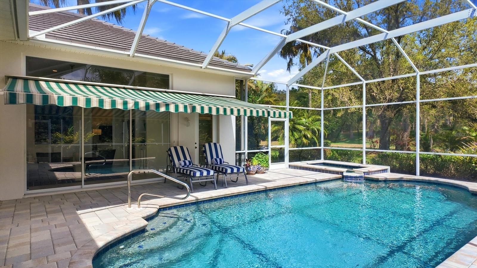 UNIVERSITY PARK COUNTRY CLUB - Residential