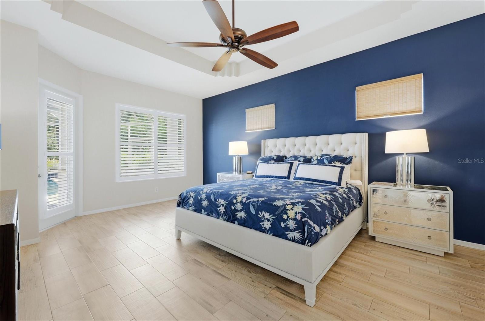 UNIVERSITY PARK COUNTRY CLUB - Residential