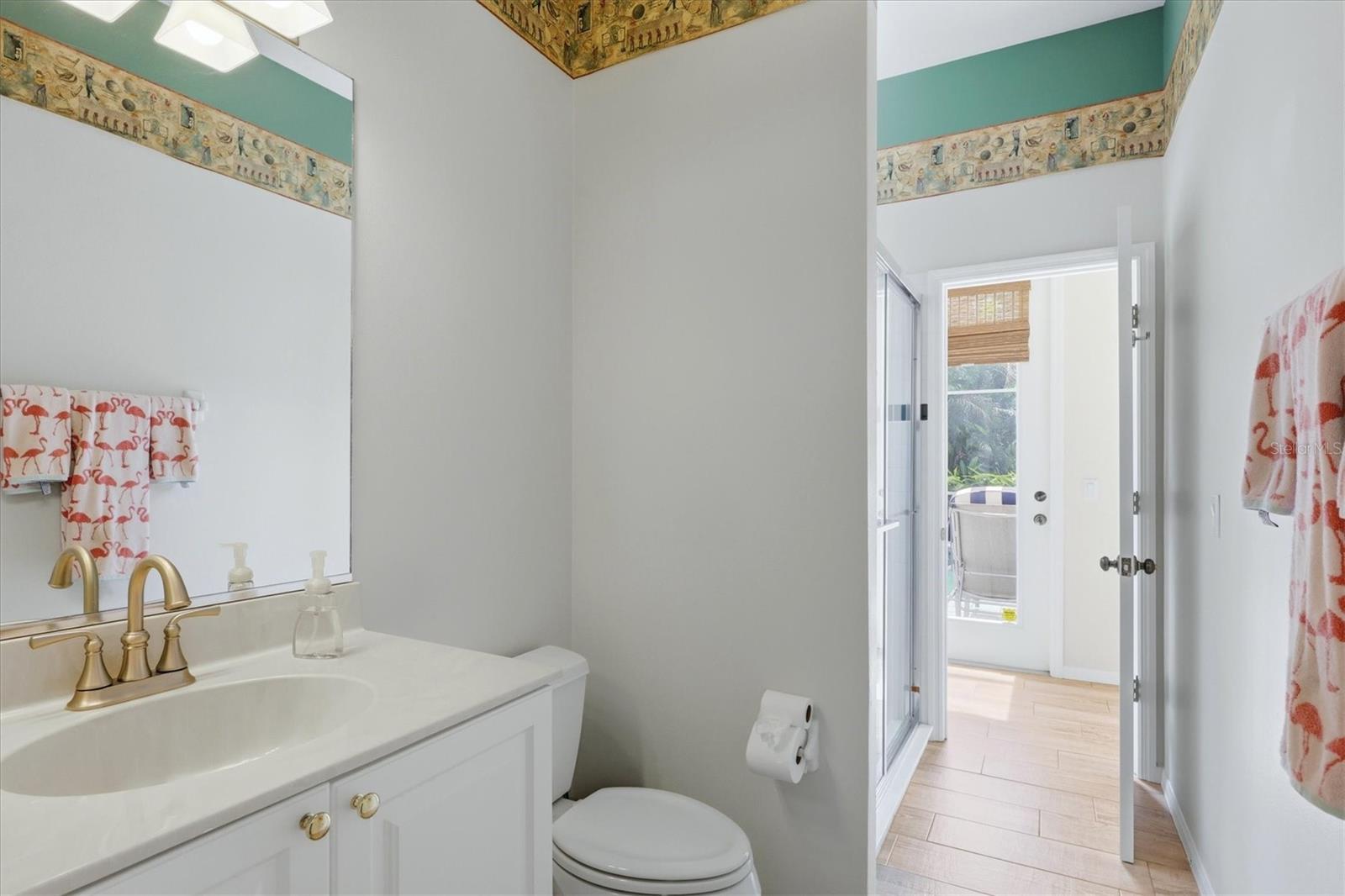 UNIVERSITY PARK COUNTRY CLUB - Residential