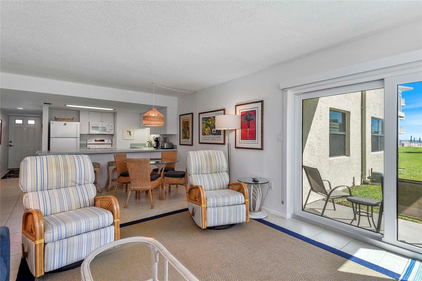 SEAWARD CONDO - Residential
