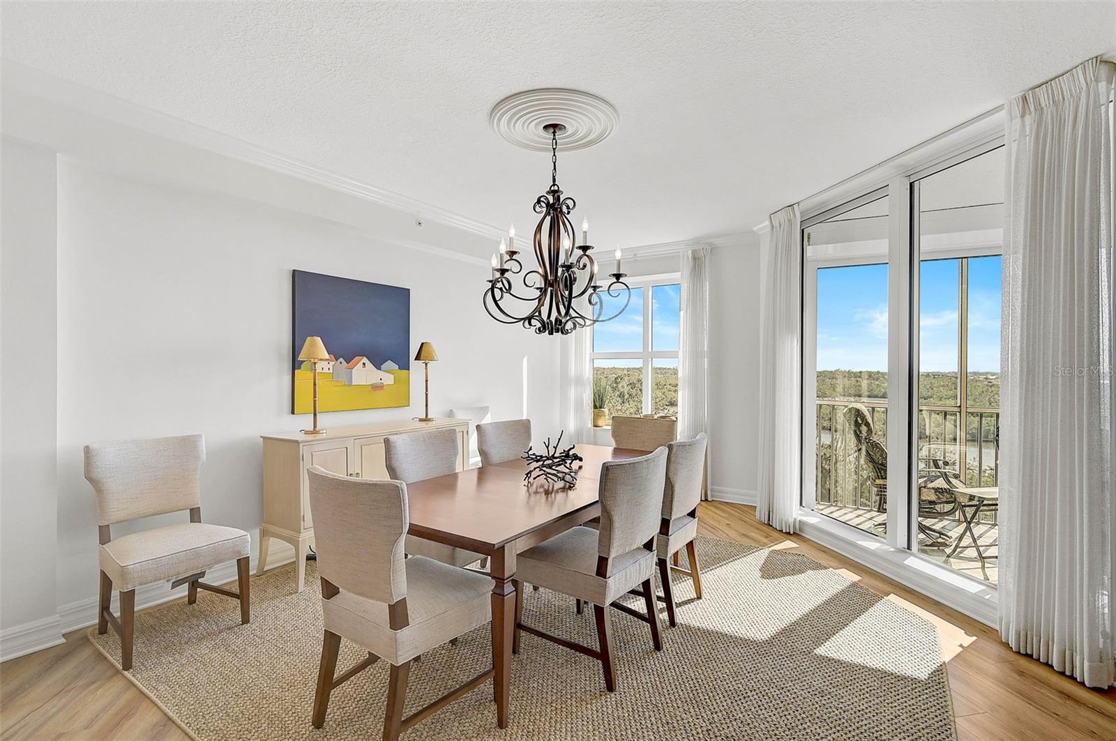 MERIDIAN AT THE OAKS PRESERVE - Residential Lease