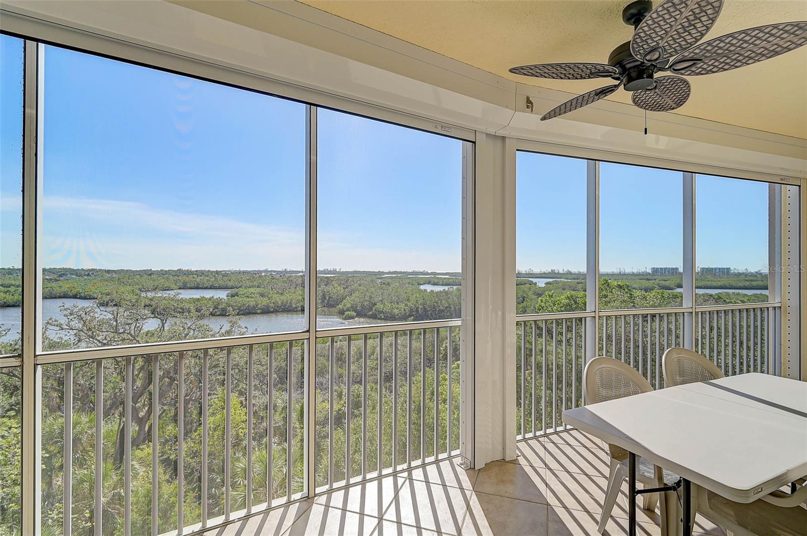 MERIDIAN AT THE OAKS PRESERVE - Residential Lease