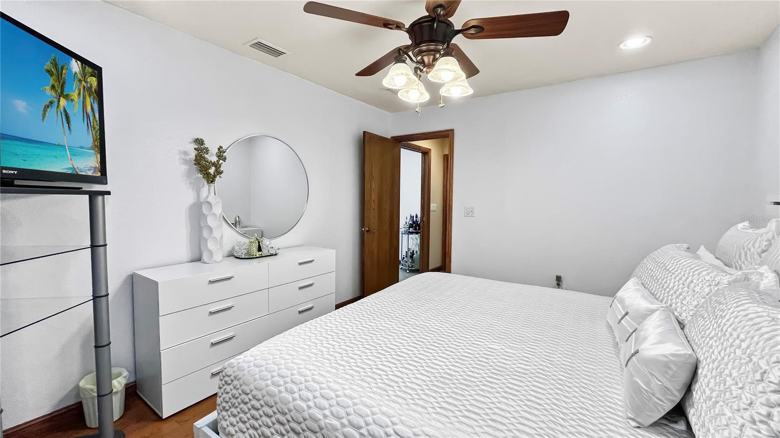 BRADEN OAKS - Residential