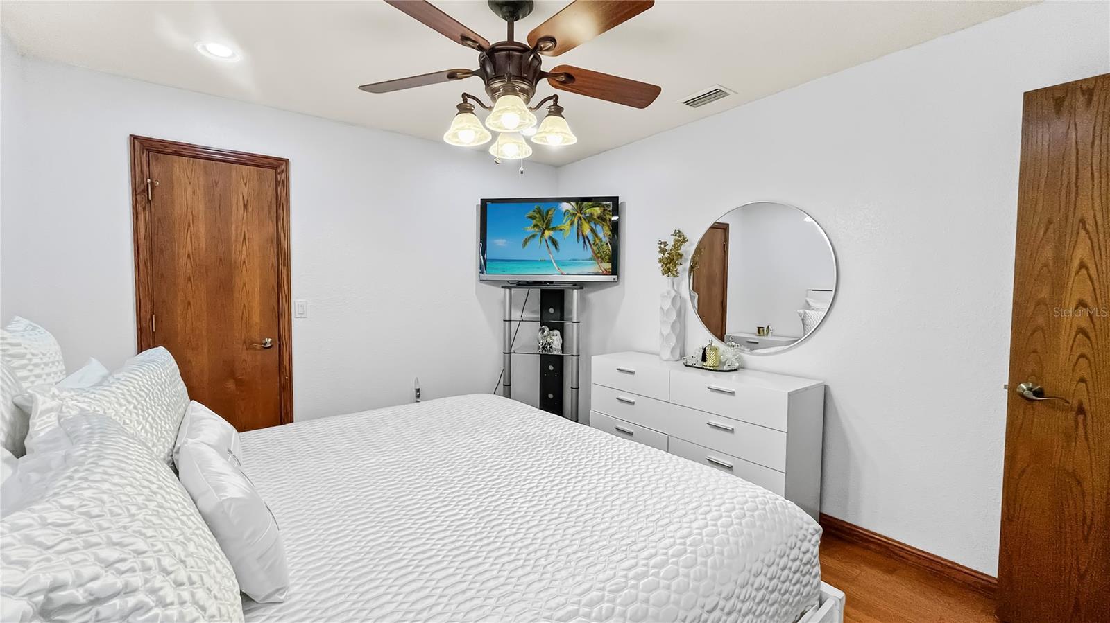 BRADEN OAKS - Residential