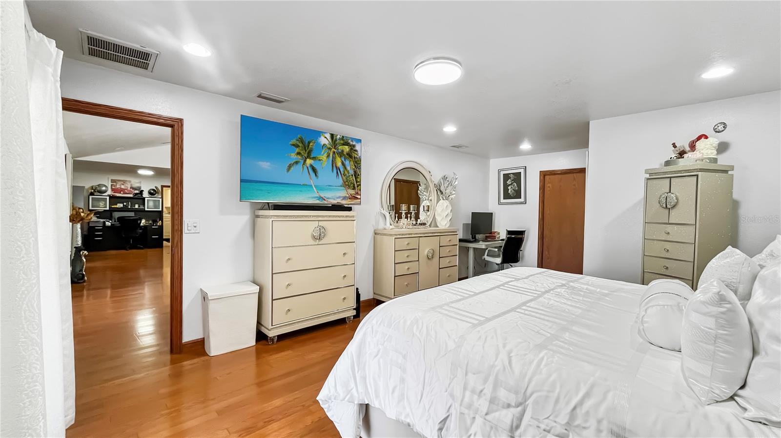 BRADEN OAKS - Residential