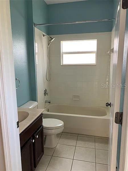 DIAMOND HILL PH 1A UNIT 2 - Residential Lease