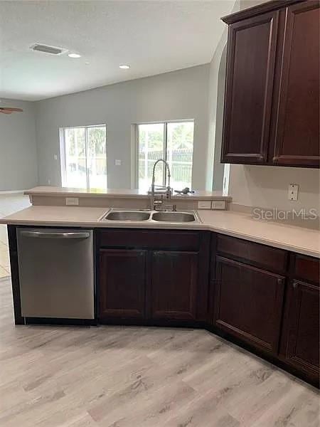 DIAMOND HILL PH 1A UNIT 2 - Residential Lease