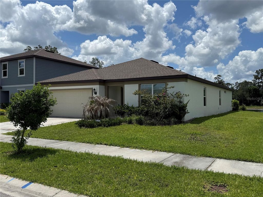 Photo of 30596 Thunderbird Drive, Wesley Chapel, FL 33545 (MLS # W7885979)