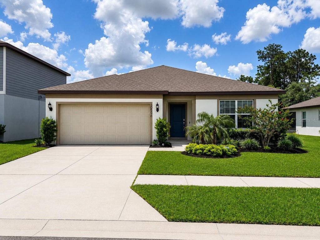 Photo of 30596 Thunderbird Drive, Wesley Chapel, FL 33545 (MLS # W7885979)