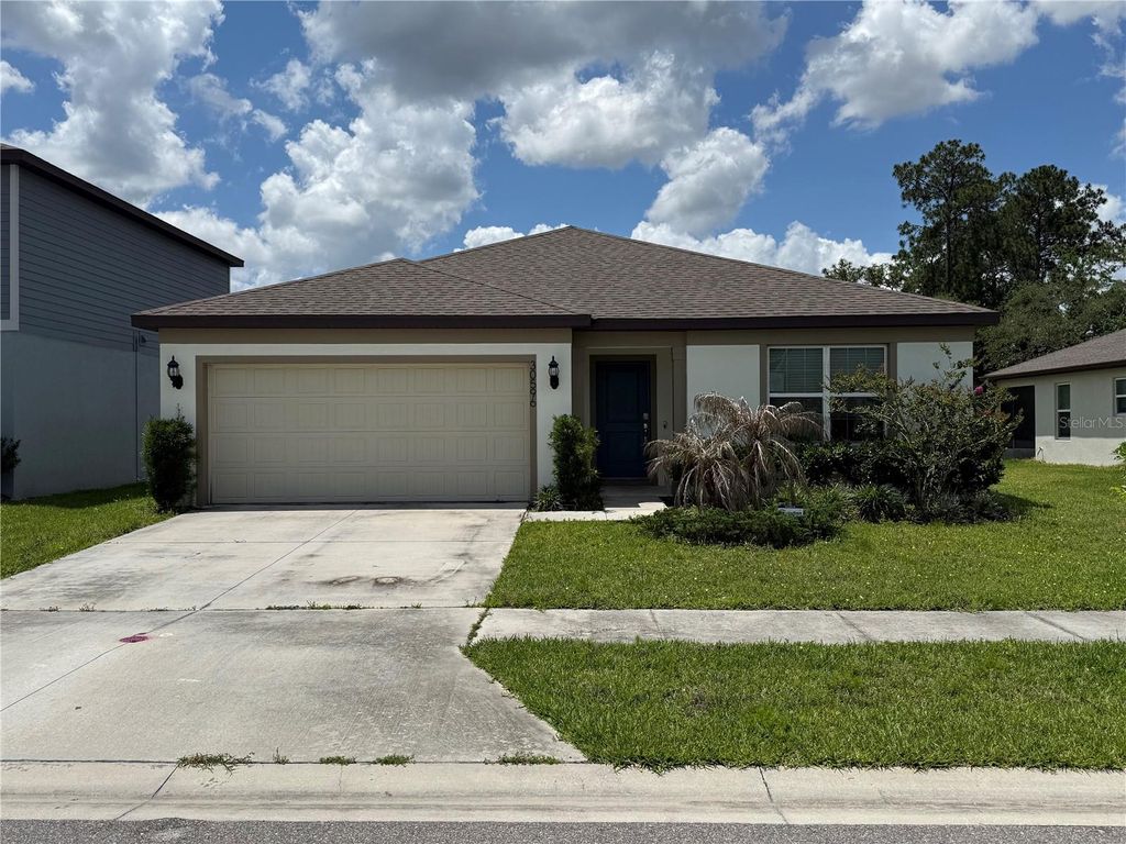 Photo of 30596 Thunderbird Drive, Wesley Chapel, FL 33545 (MLS # W7885979)