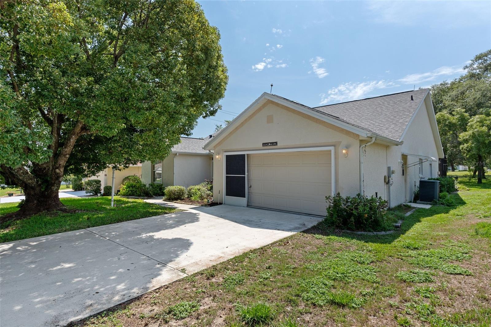 978 W COLBERT COURT