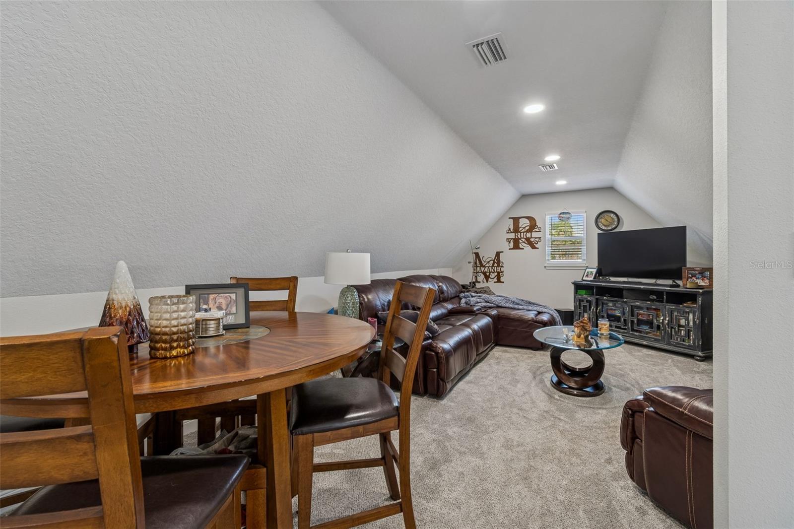 GNUOY PARK - Residential