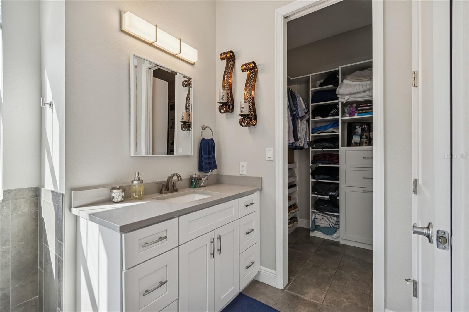 GNUOY PARK - Residential