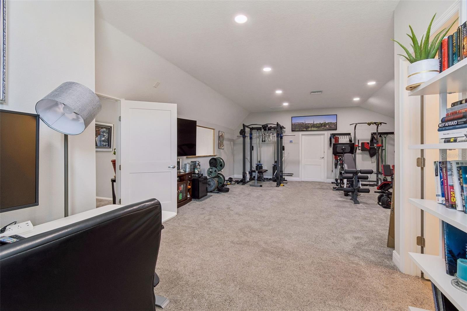 GNUOY PARK - Residential