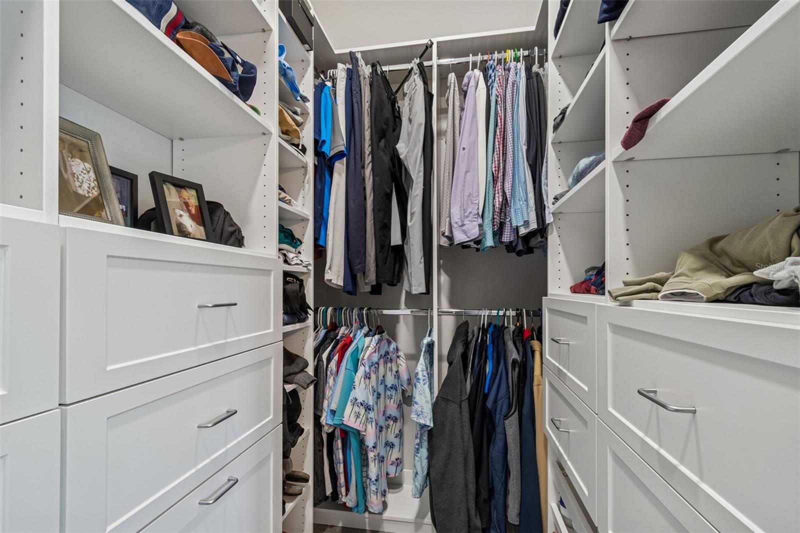 GNUOY PARK - Residential