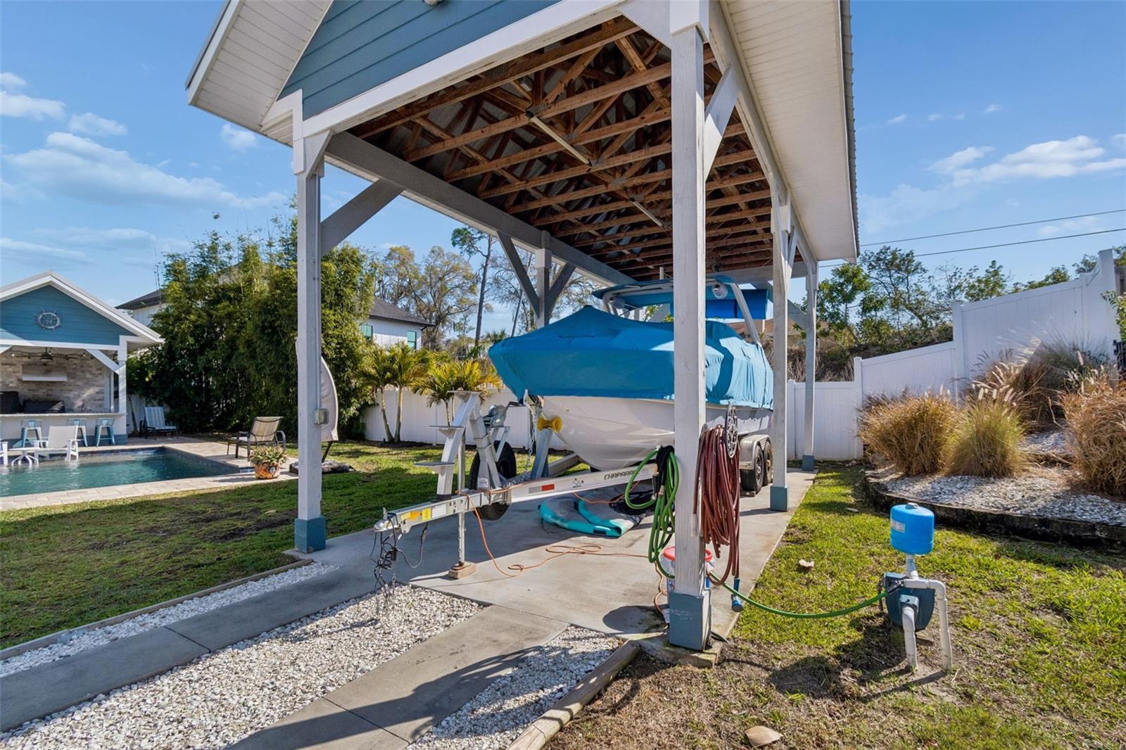 GNUOY PARK - Residential