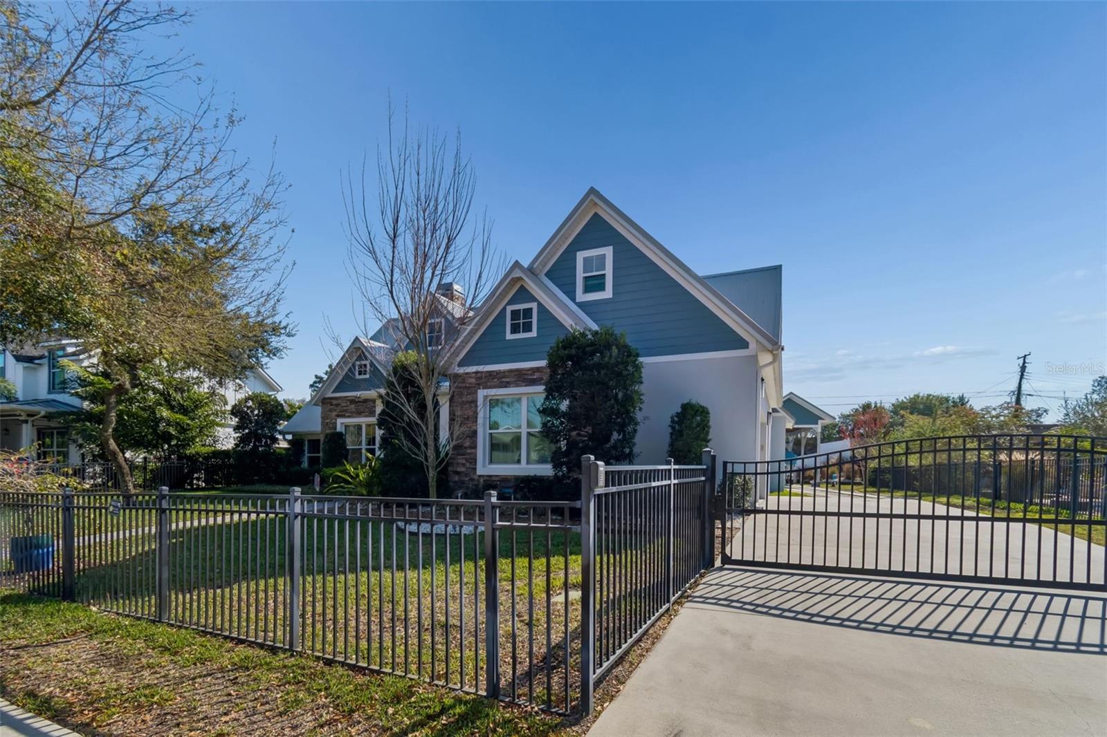 GNUOY PARK - Residential