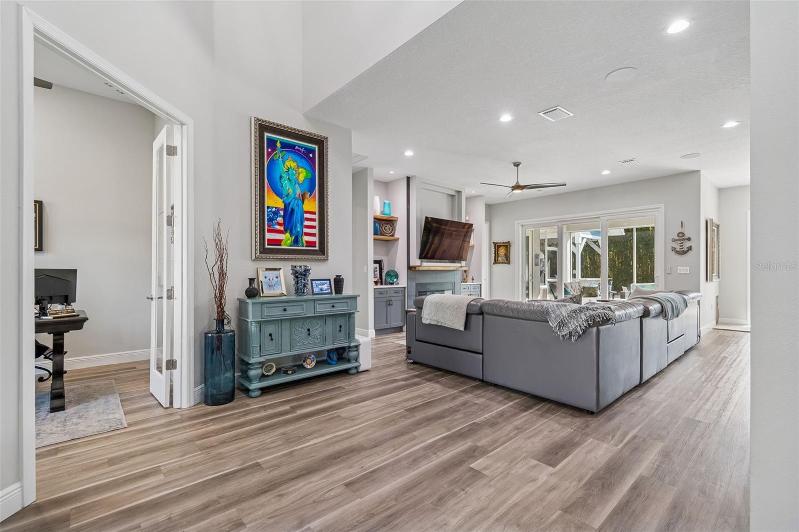 GNUOY PARK - Residential