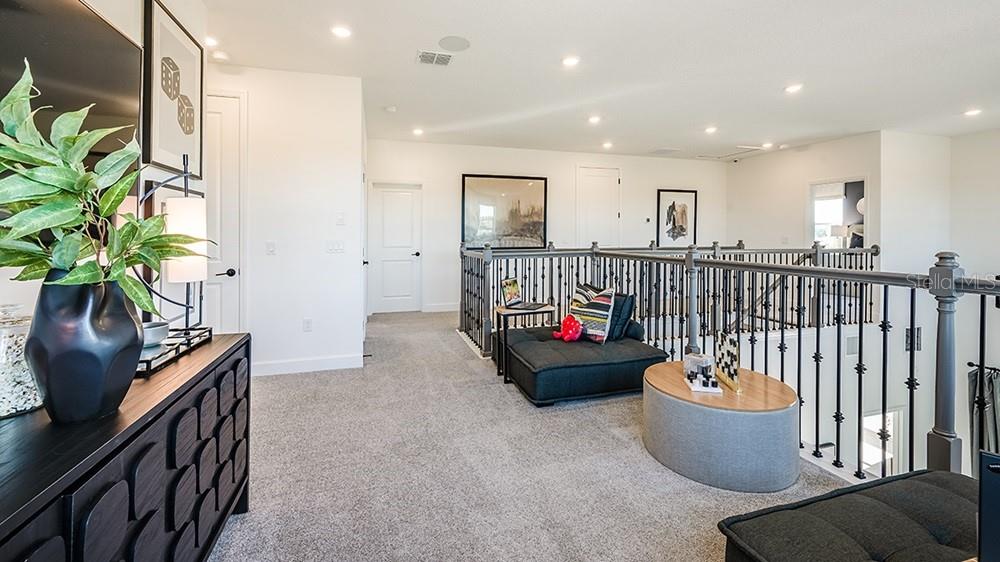 LOCHSIDE - Residential