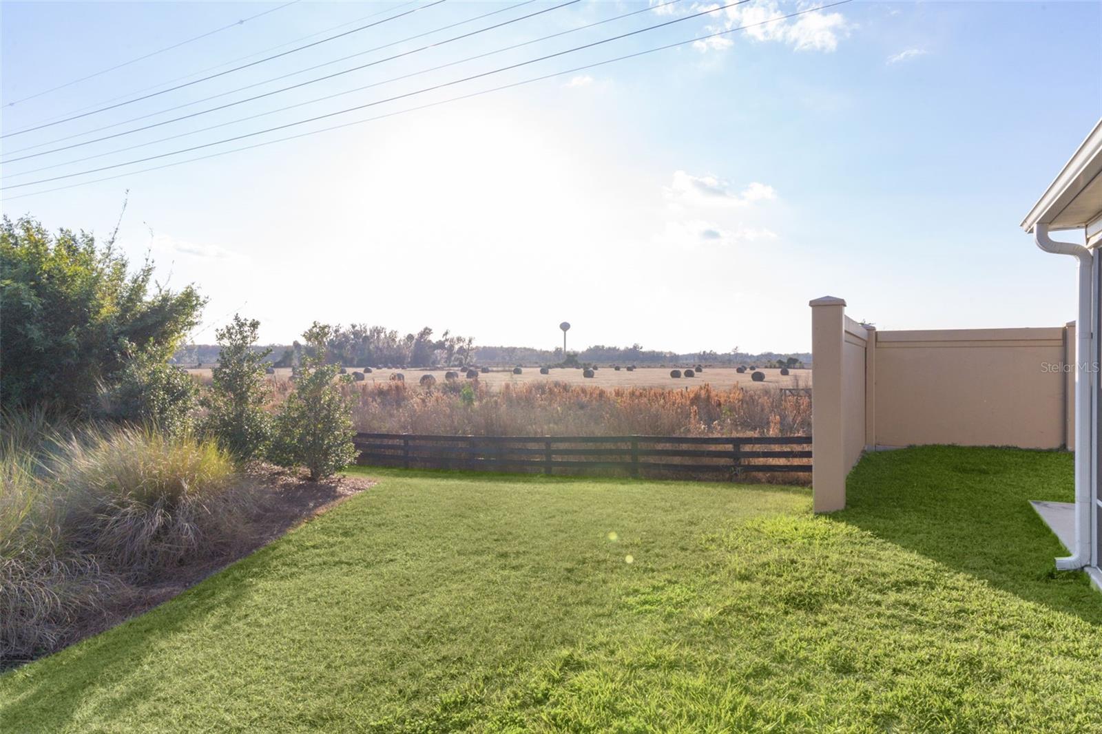 VILLAGES/SOUTHERN OAKS UN #139 - Residential