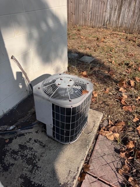 UNIVERSITY PLACE - Residential