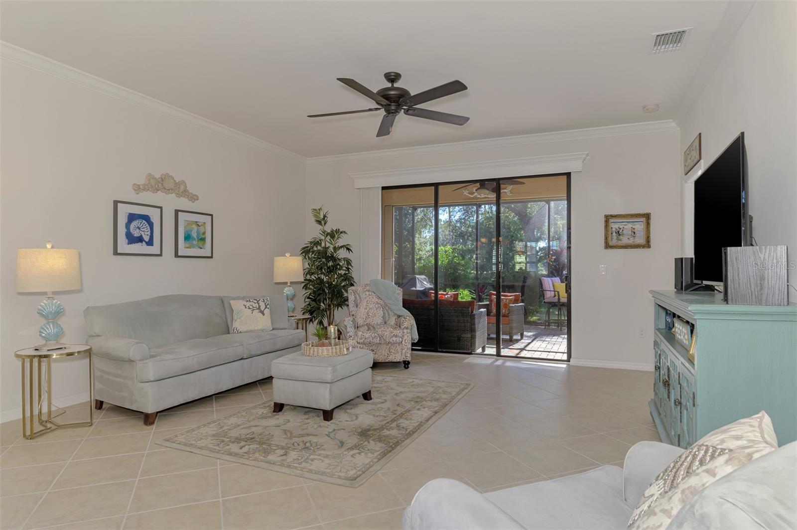 VENETIAN FALLS PH 3 - Residential