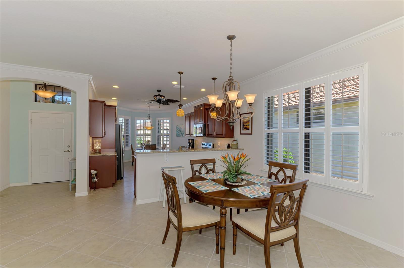 VENETIAN FALLS PH 3 - Residential