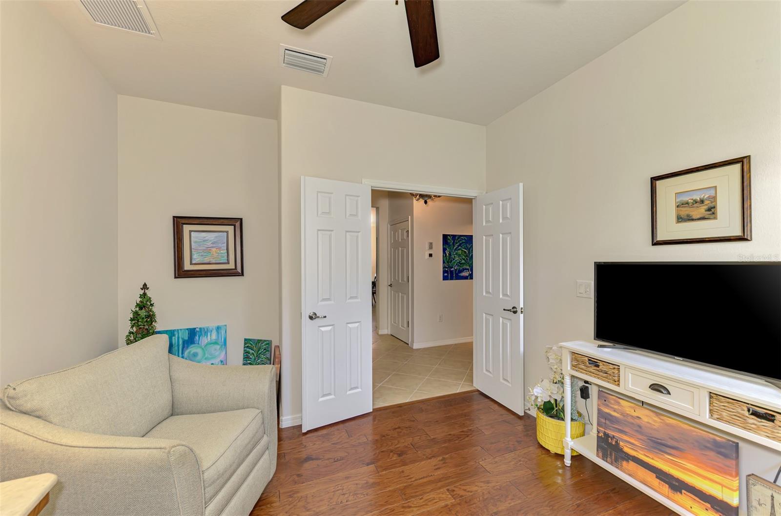 VENETIAN FALLS PH 3 - Residential