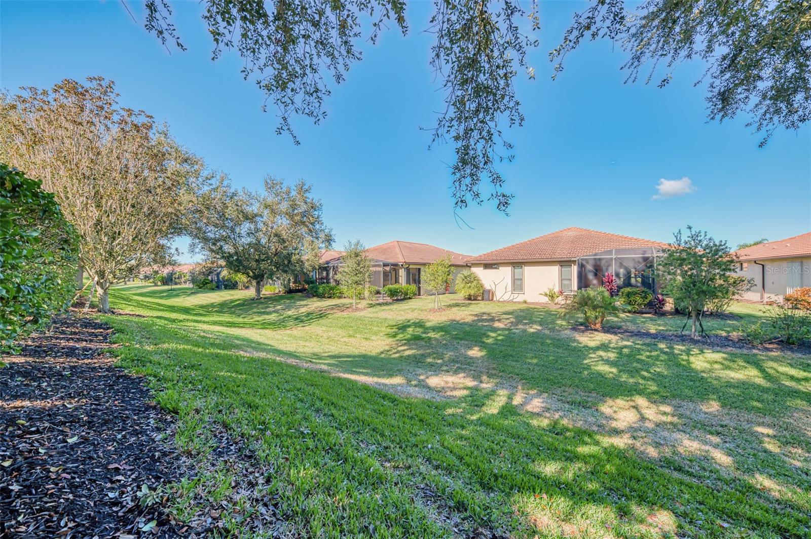 VENETIAN FALLS PH 3 - Residential