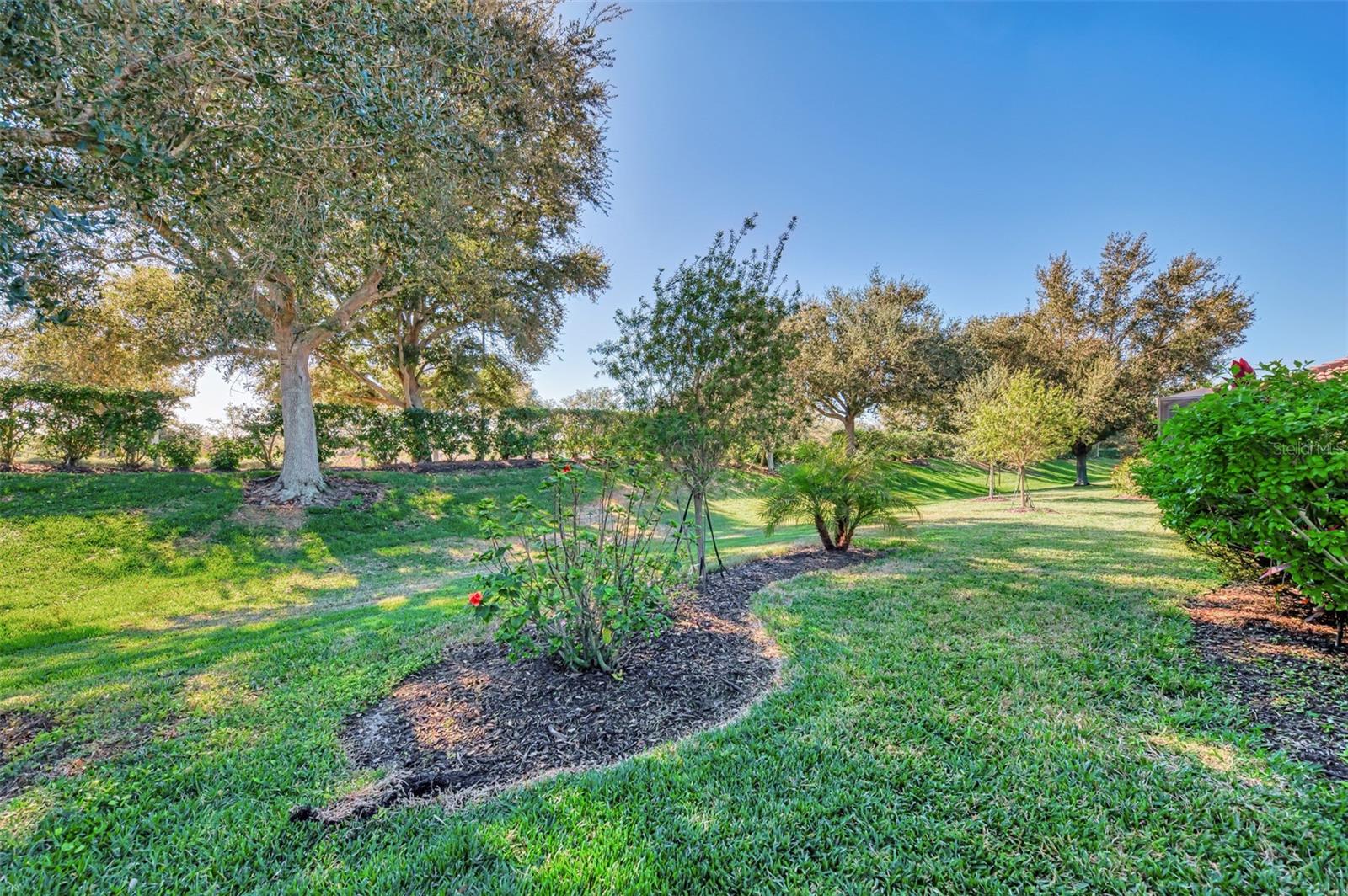 VENETIAN FALLS PH 3 - Residential