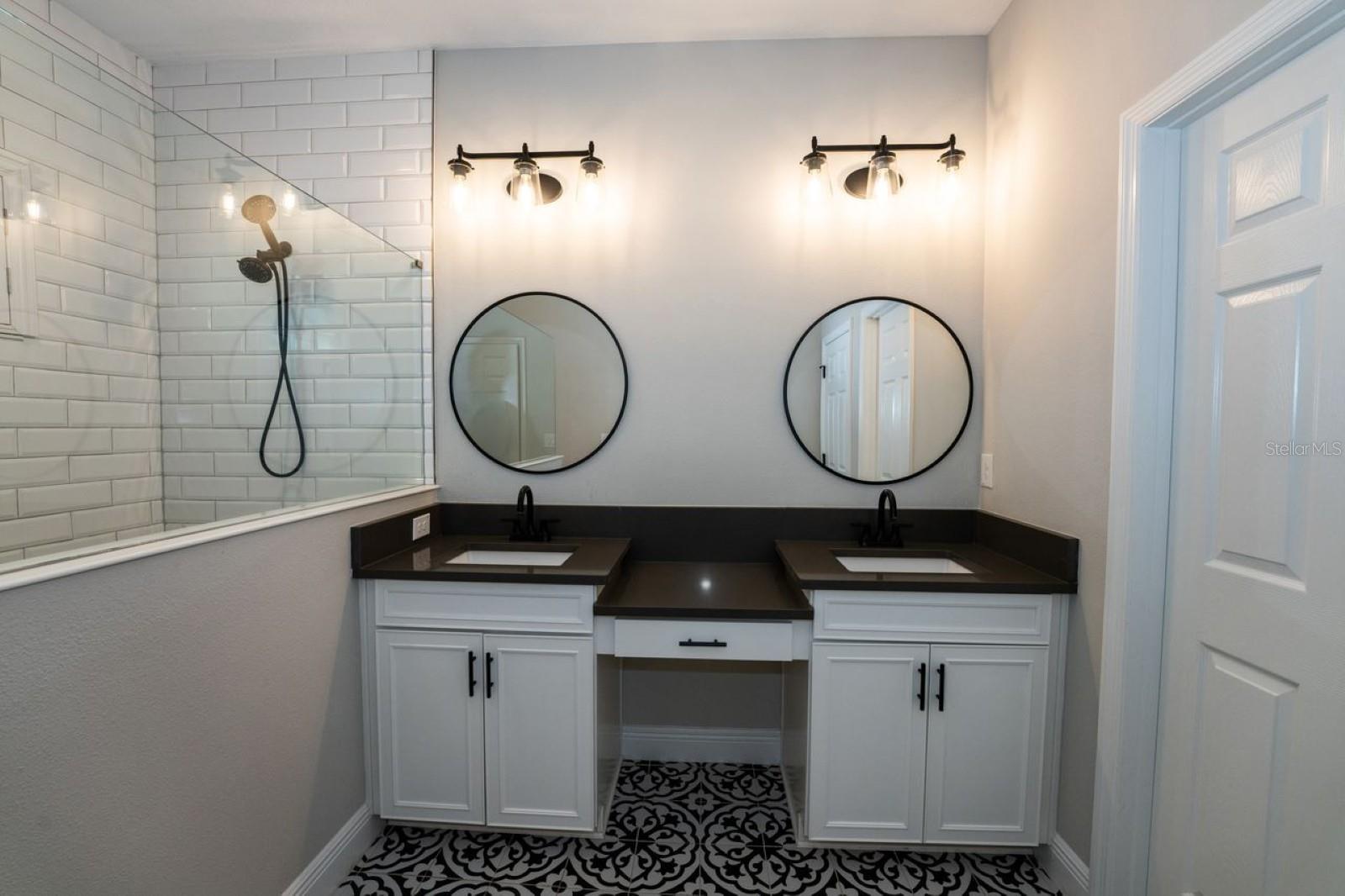 TRIPLE CRK PH 4 VILLAGE G2 - Residential Lease