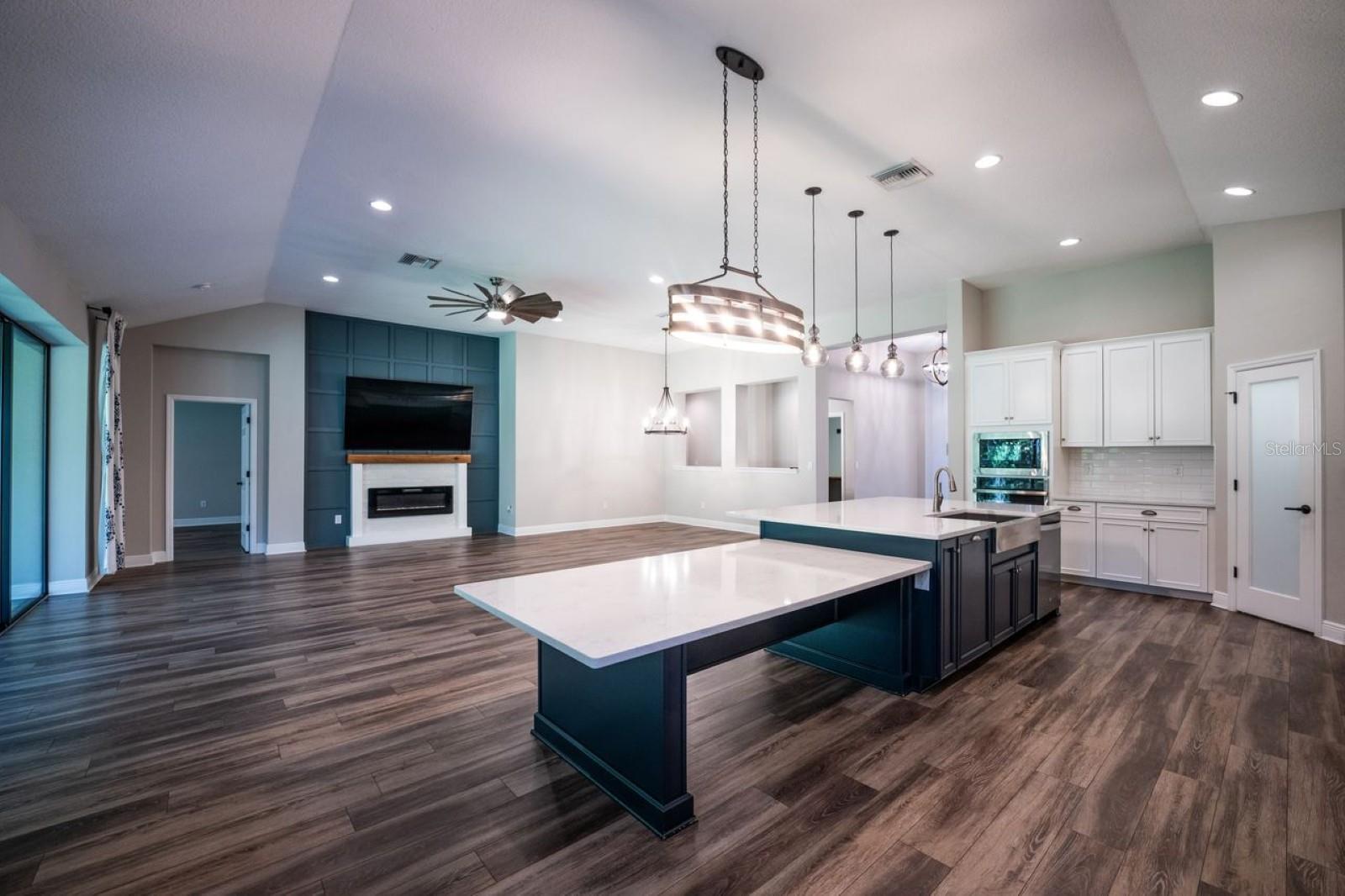 TRIPLE CRK PH 4 VILLAGE G2 - Residential Lease