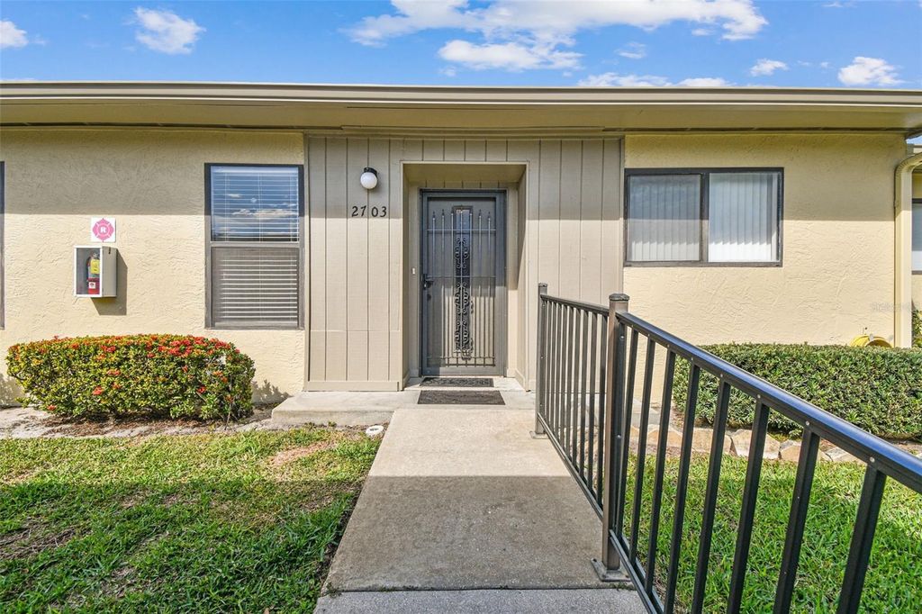 Photo of 2703 60th Avenue Plaza N, Bradenton, FL 34207 (MLS # A4659937)
