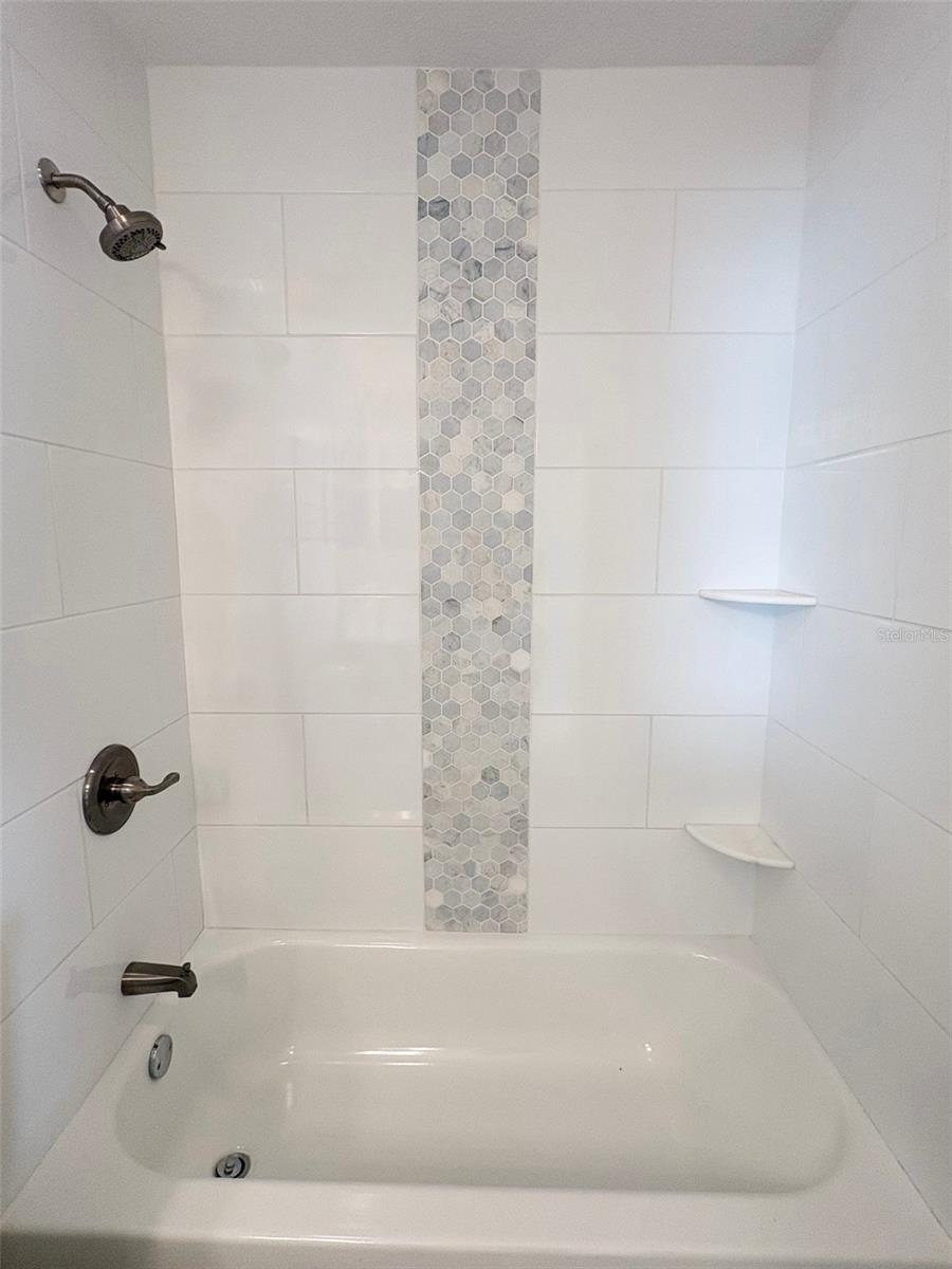 EL CENTRO - Residential Lease