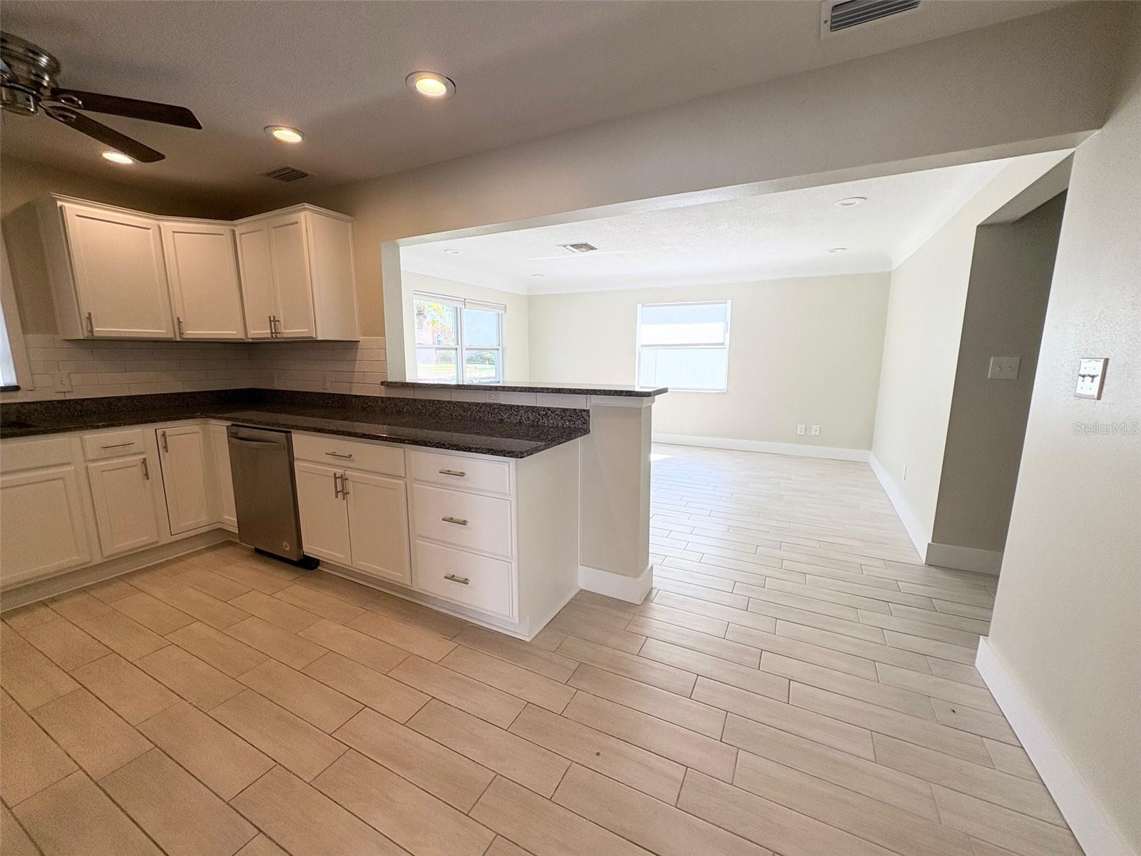 EL CENTRO - Residential Lease