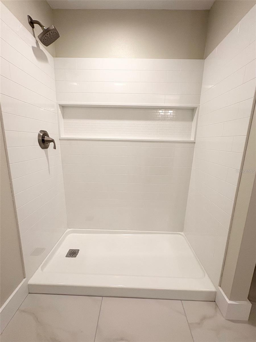 EL CENTRO - Residential Lease